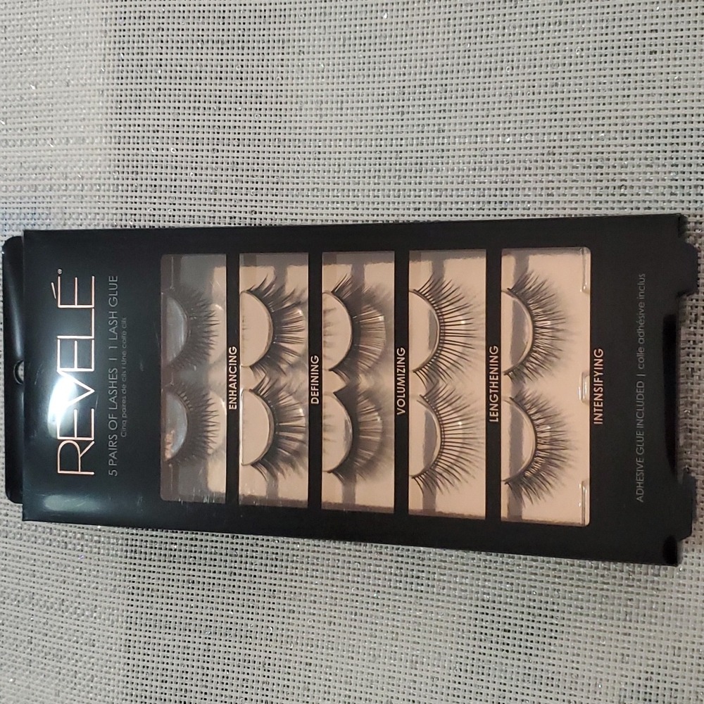 Revelé 5 Pairs of Lashes with Lash Glue